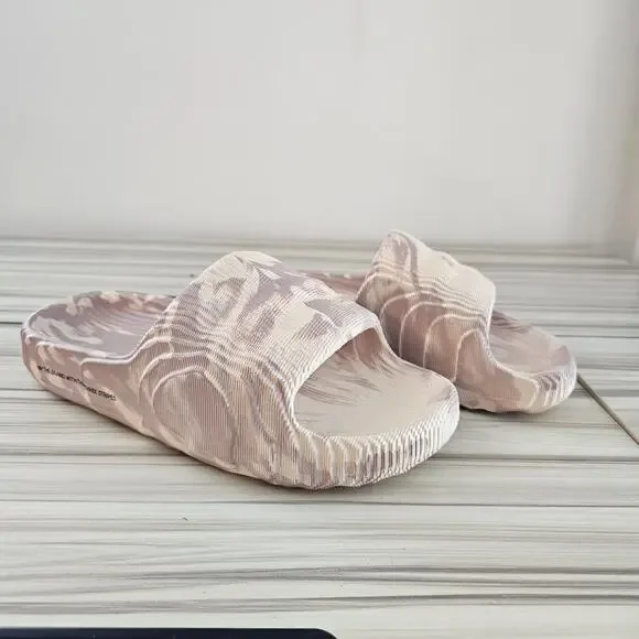 Adidas Originals Adilette 22 Men's Slide Sandals Sand Strata Size 6 - Picture 1 of 9